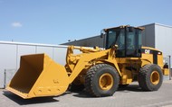 Аренда фронтального погрузчика Caterpillar 938G II